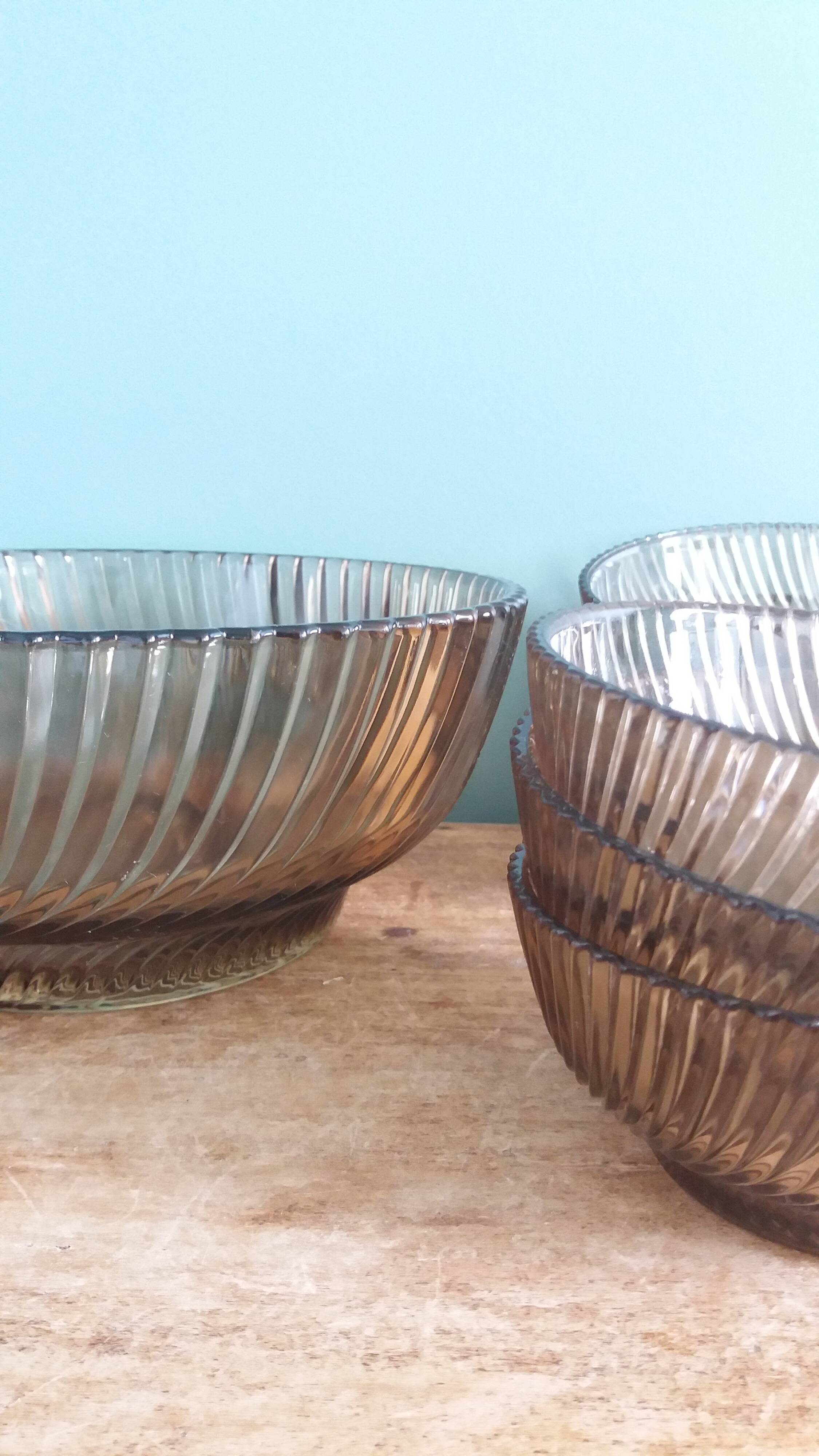 Service compotier saladier et coupelles en verre fumé