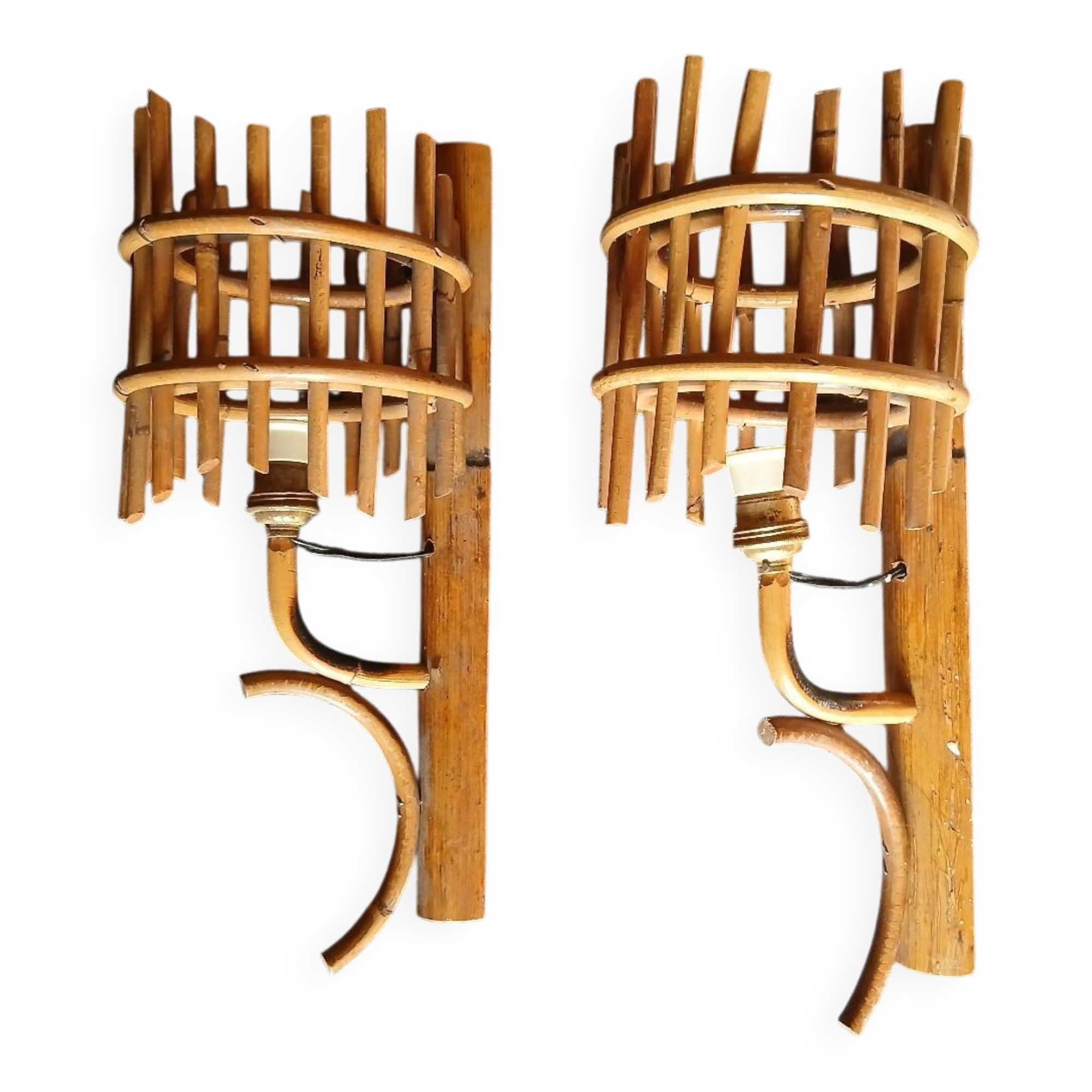 2 appliques en bambou et rotin, années 50-60