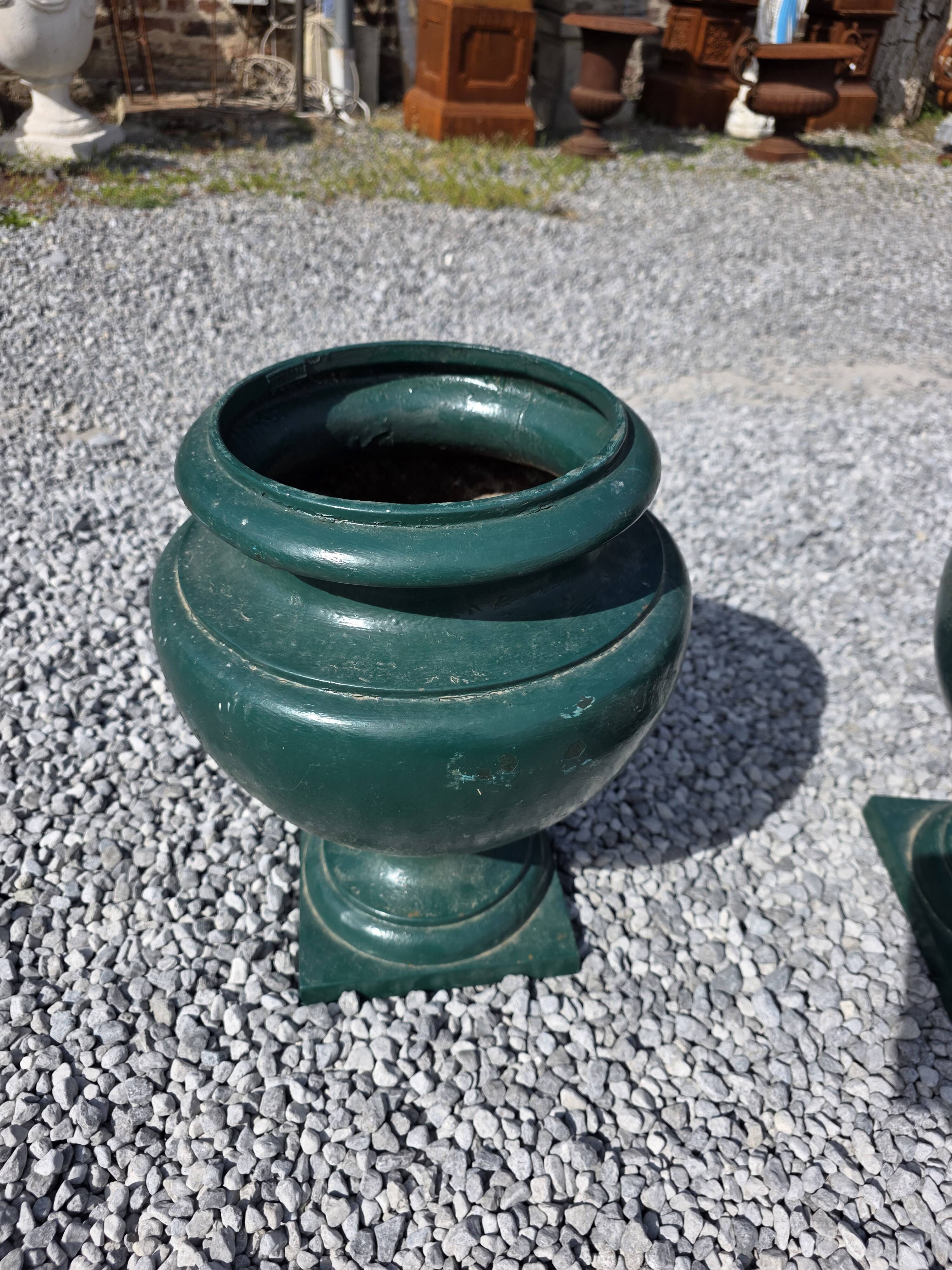Paire de vases medicis XIXème en fonte