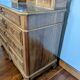 Dressing table in fine walnut from the 19th century.