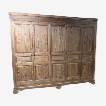 Large woodwork cabinet