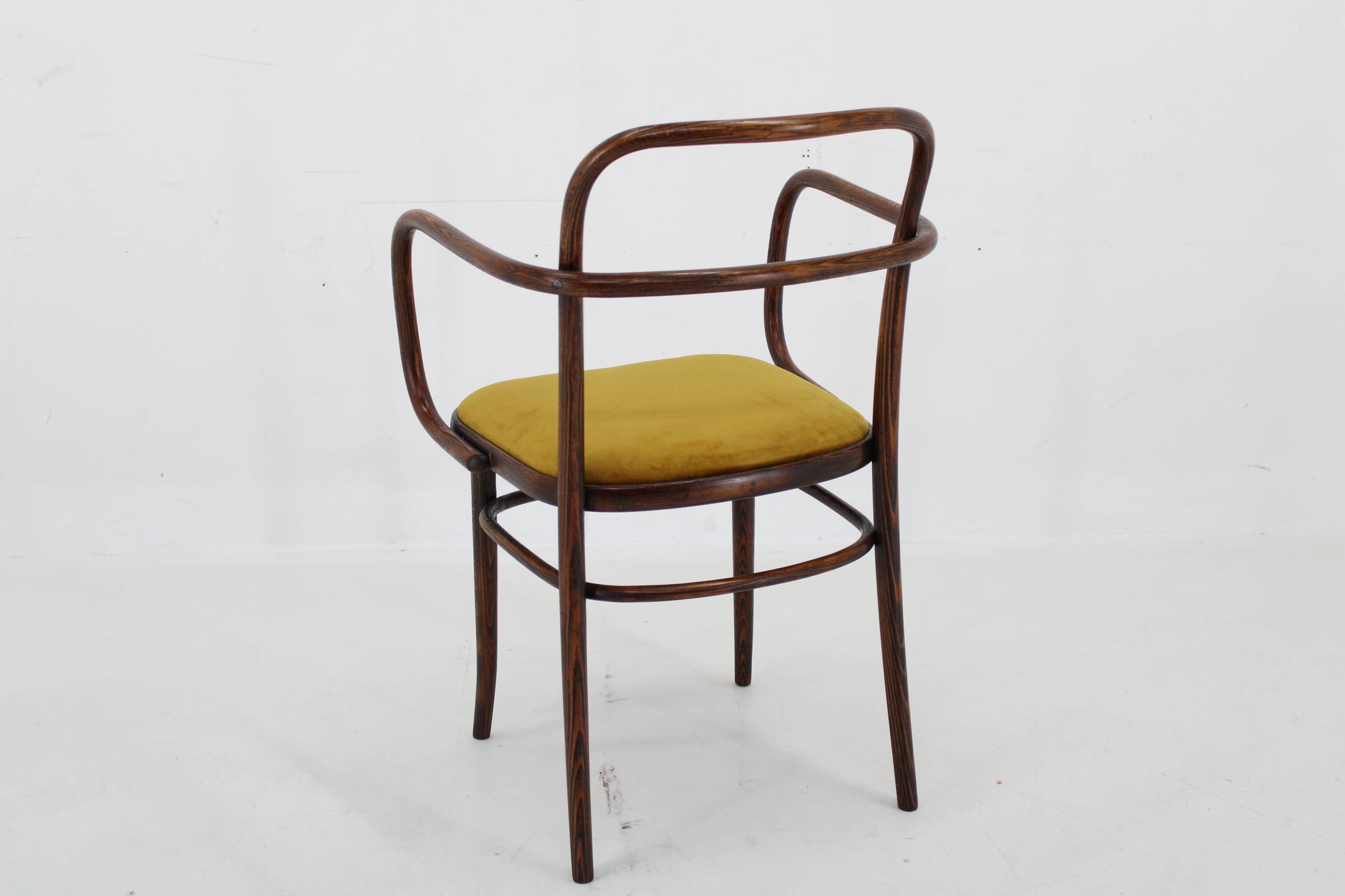 1970s Beech Bentwood Chair by Ton, Czechoslovakia