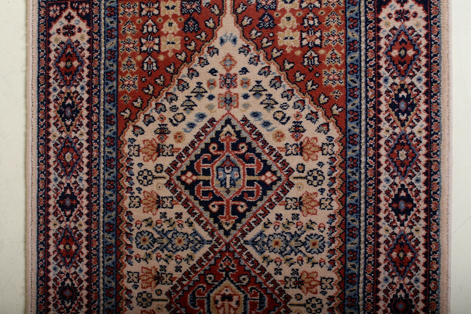 Fringe rug in Persian wool 156x68cm