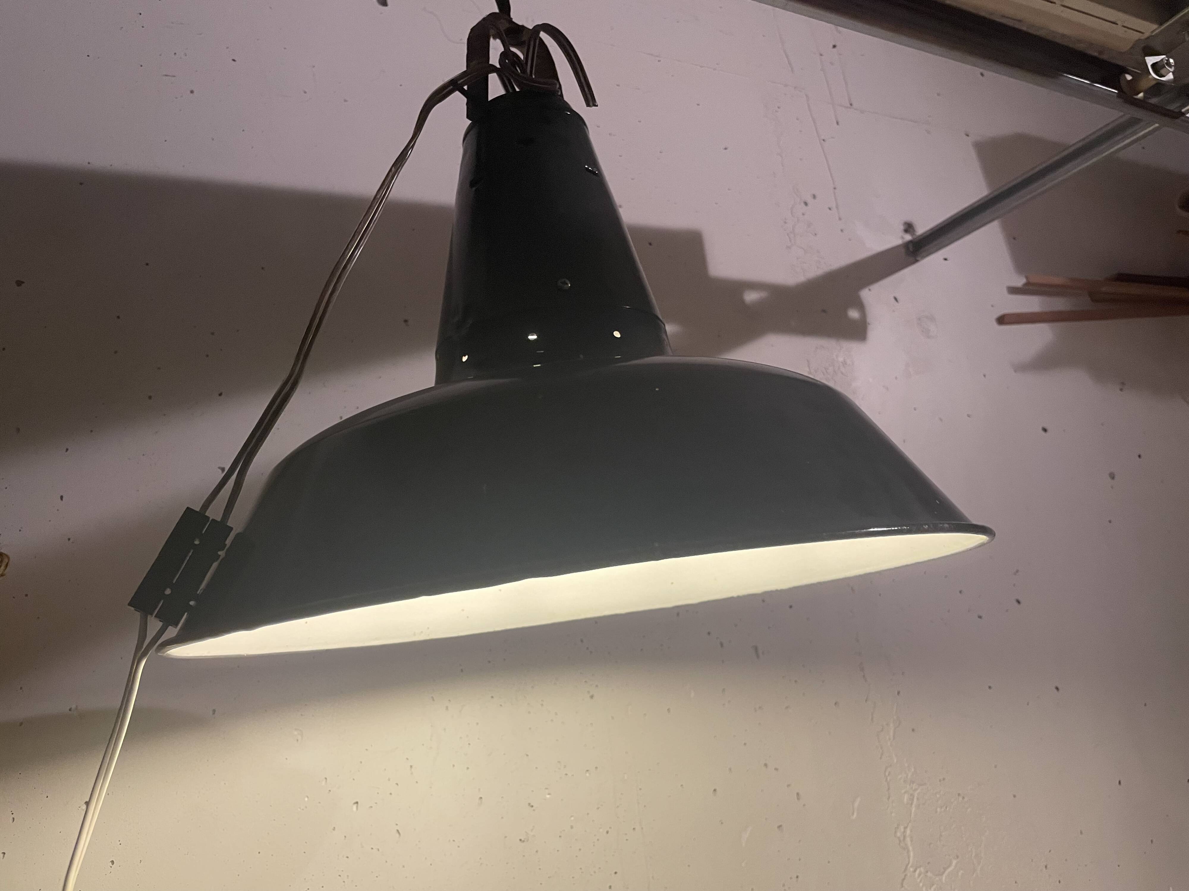 Industrial suspension from the 1950s