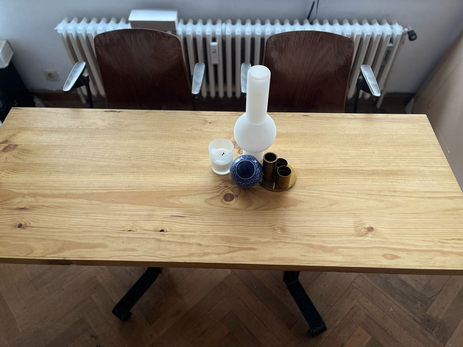 Table Charlotte Perriand