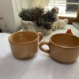Beige stoneware mug