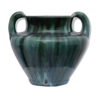 Green sandstone pot vase