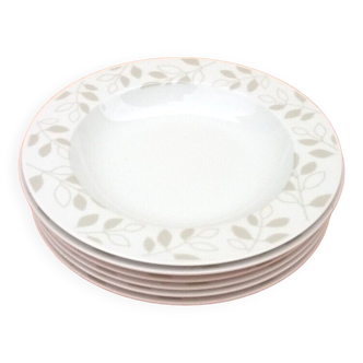 6 assiettes creuses  Porcelaine blanche à décor de feuillage