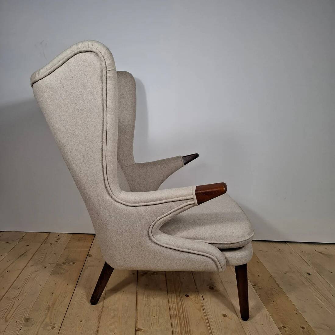 Papa Bear Chair by Svend Skipper – Mid-Century Danish Armchair
