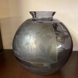 1930s art deco vase from argyl in blown glass with acid-etched floral design