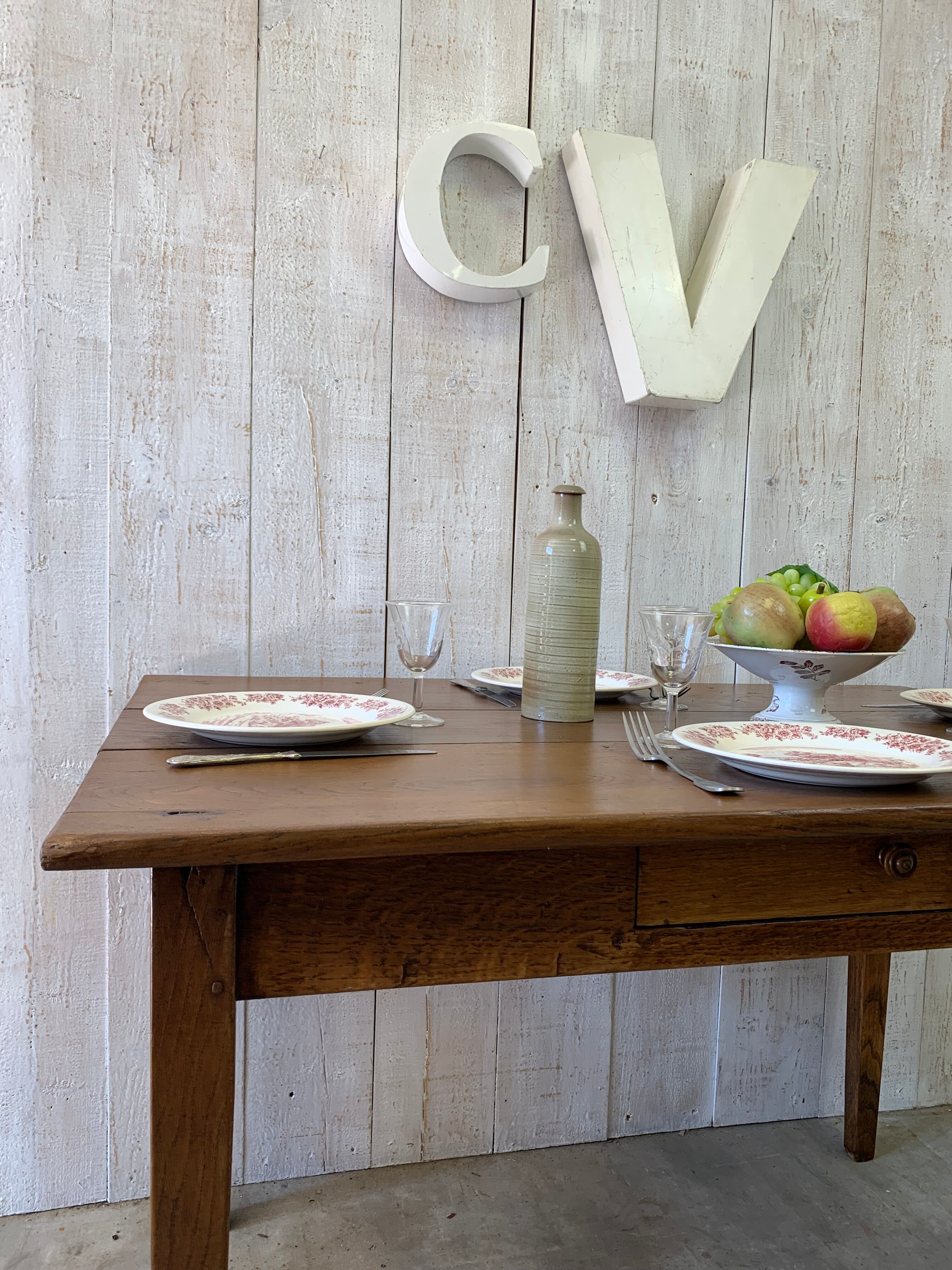 Farmhouse table