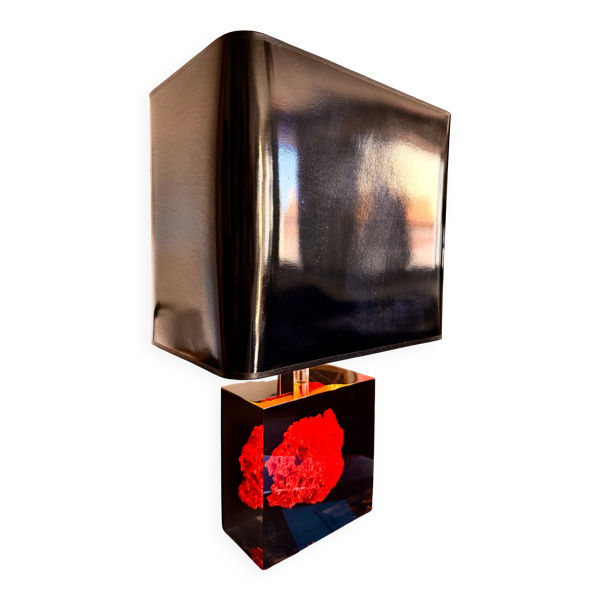 Lampe inclusion corail rouge par Pierre Giraudon