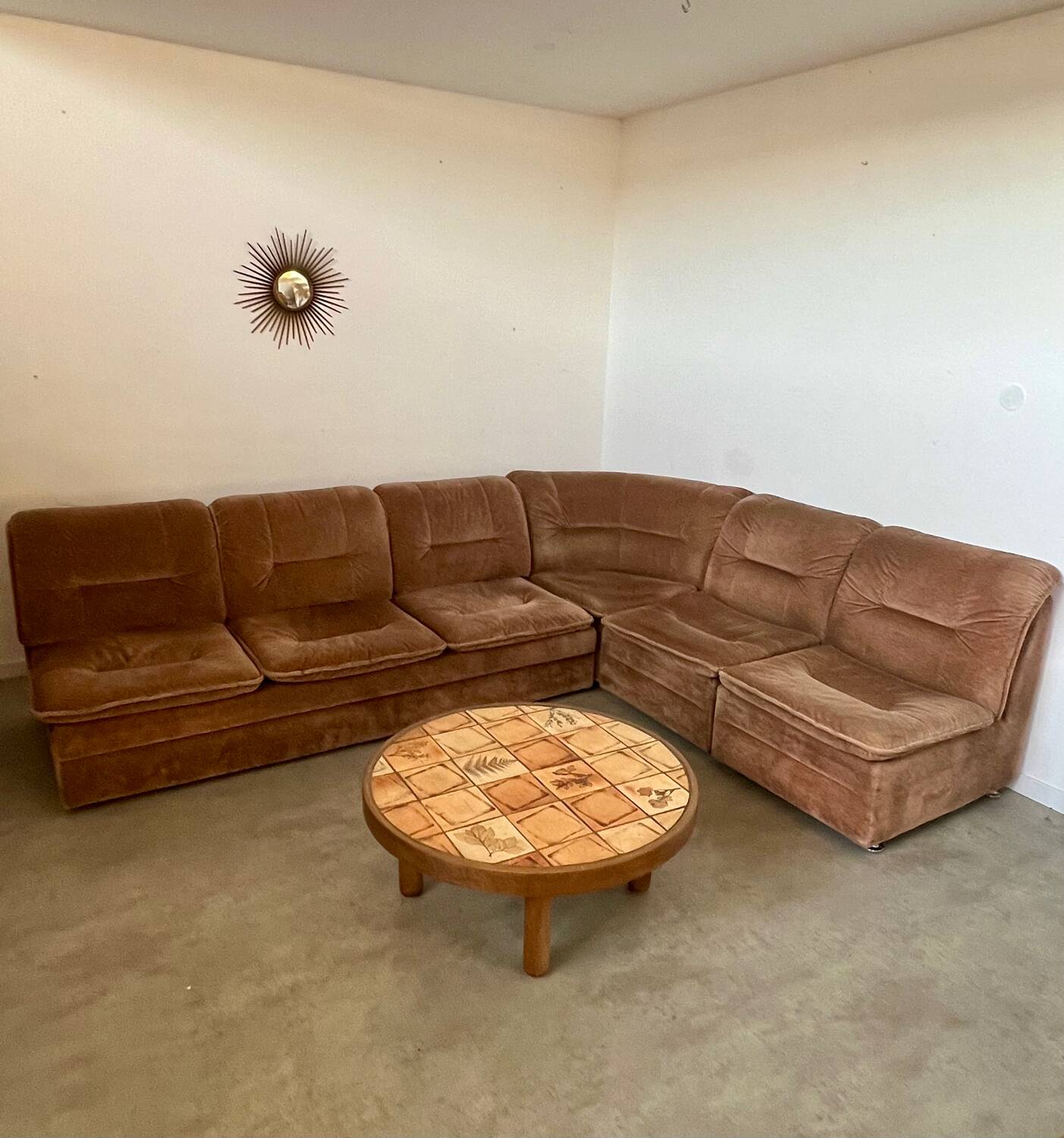 Old vintage modular corner sofa in designer velvet from the 70s/80s 4 elements