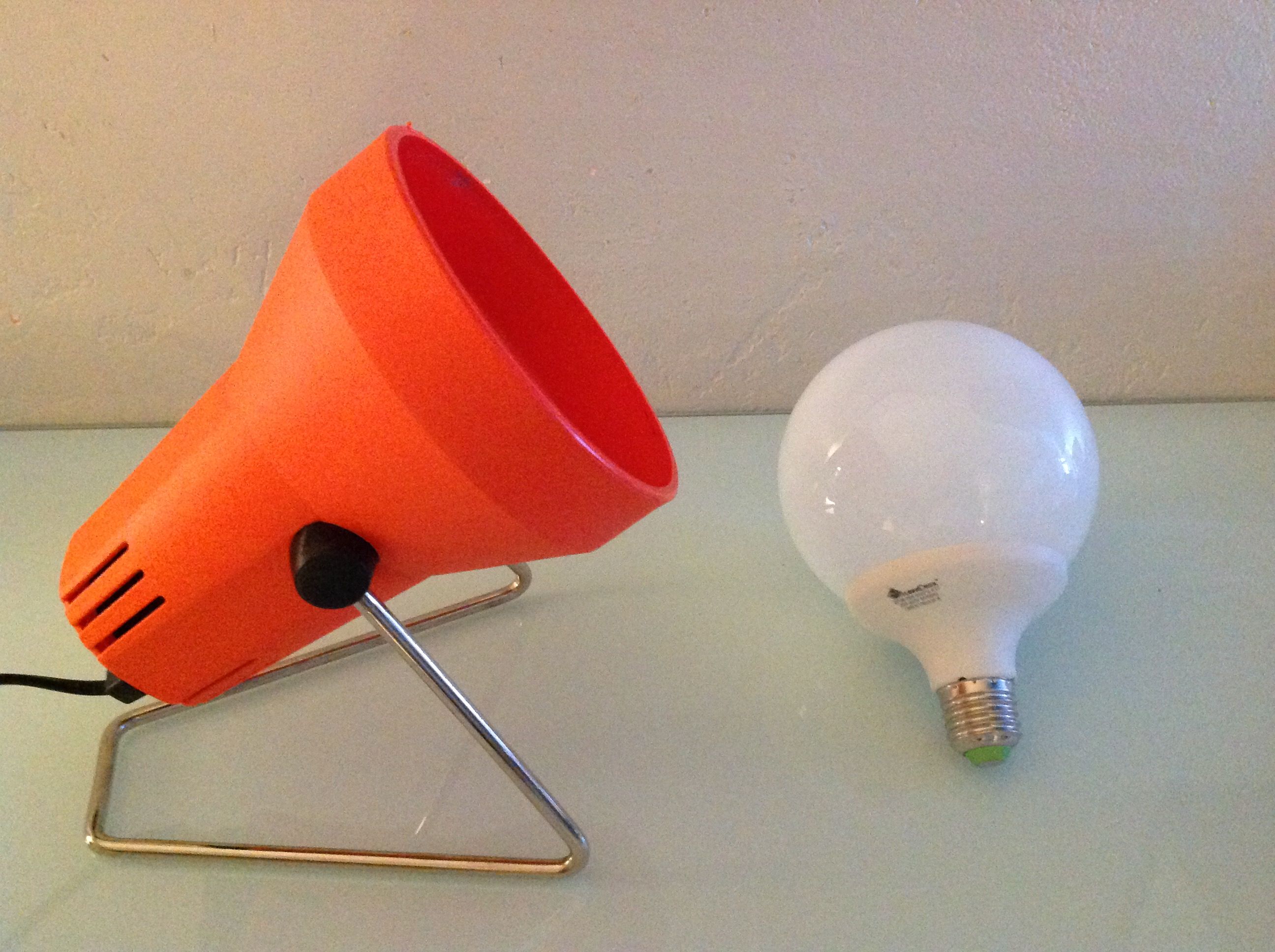 Orange infrared lamp by Condel / vintage 70s