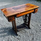 Singer sewing machine nineteenth