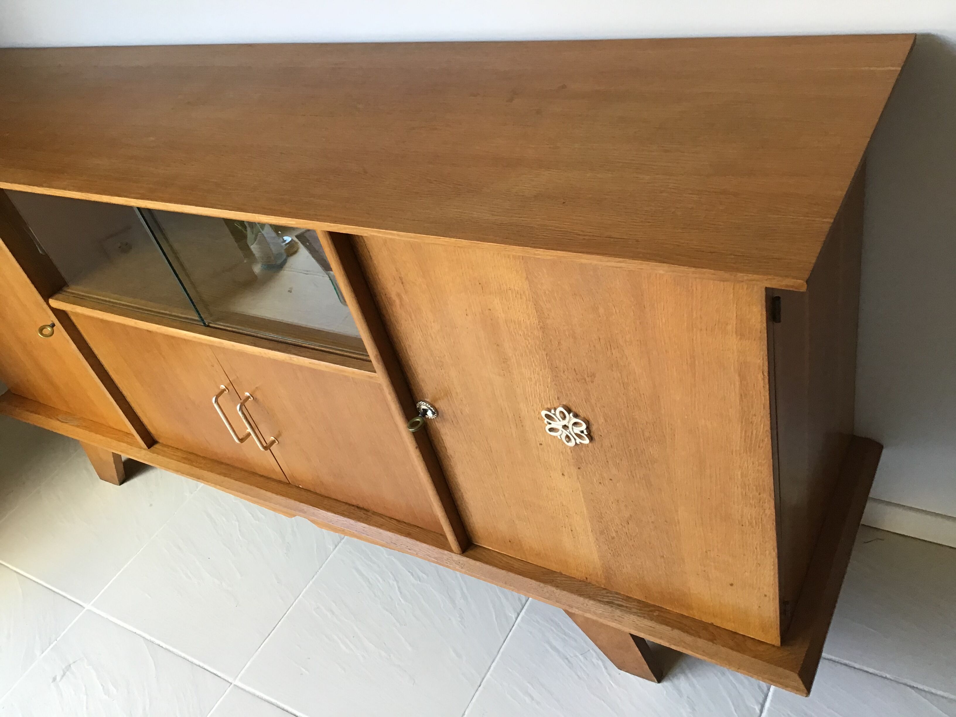 4-door oak sideboard