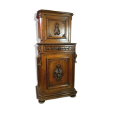 Renaissance hunting lodge cabinet in solid oak