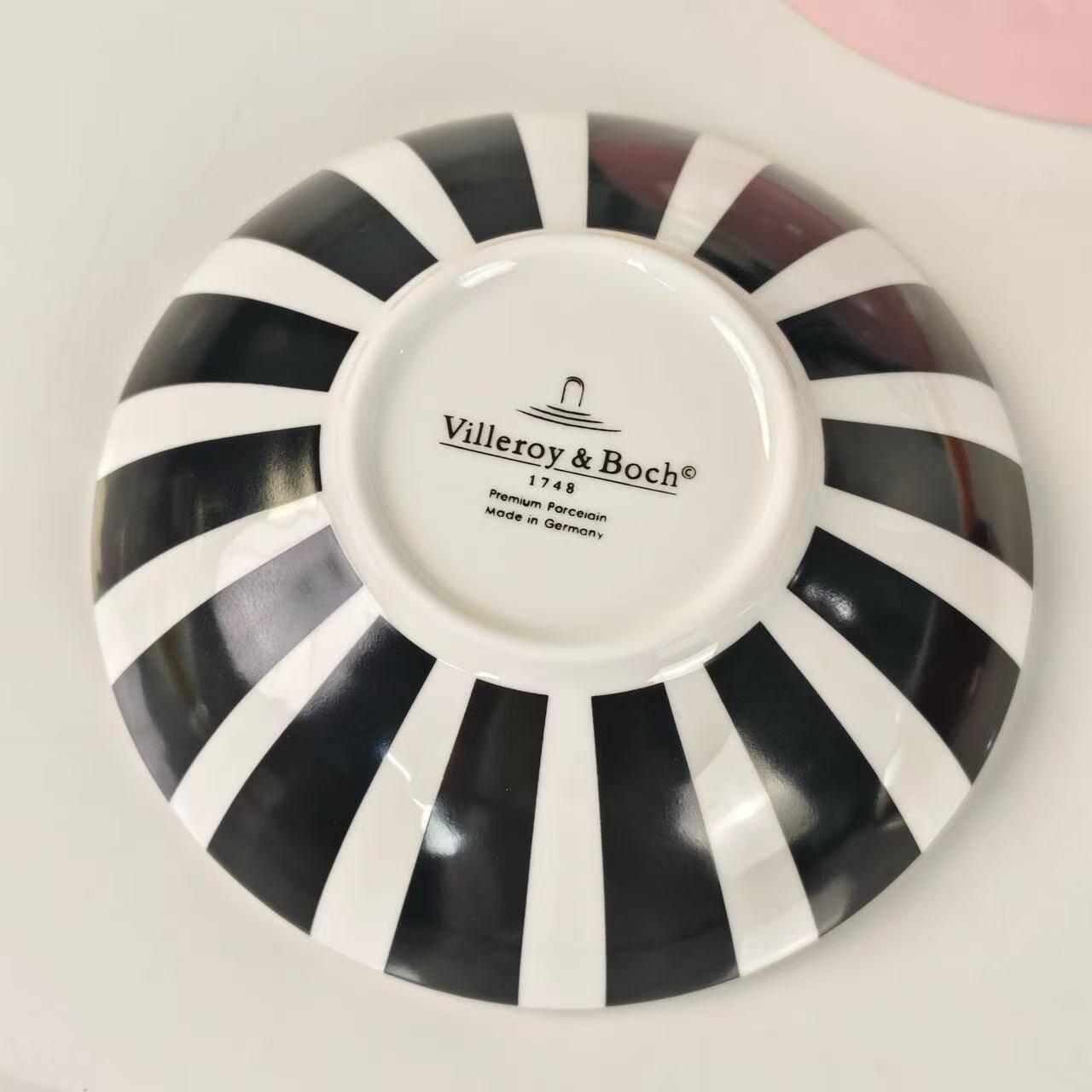 Villeroy & Boch La Boule Memphis – Ensemble de vaisselle en porcelaine complet