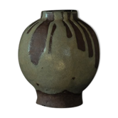 Ball vase in wild clay and soil
