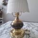 Lampe doré opaline vintage