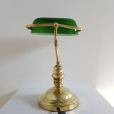 Green banker lamp