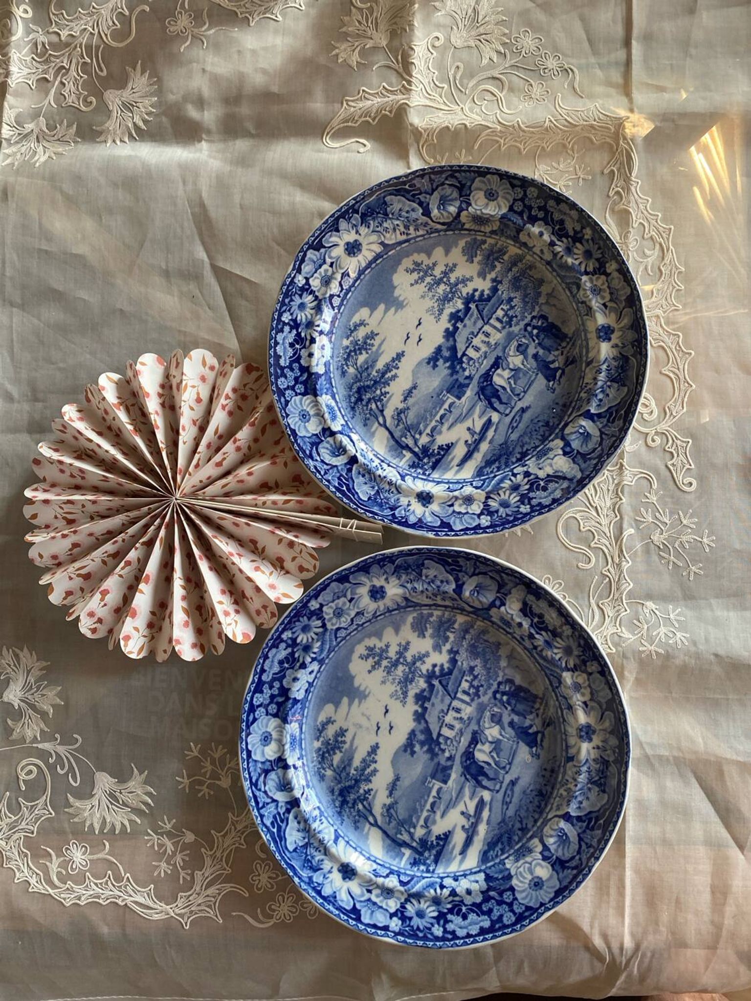 Lot de 2 assiettes anglaises Native