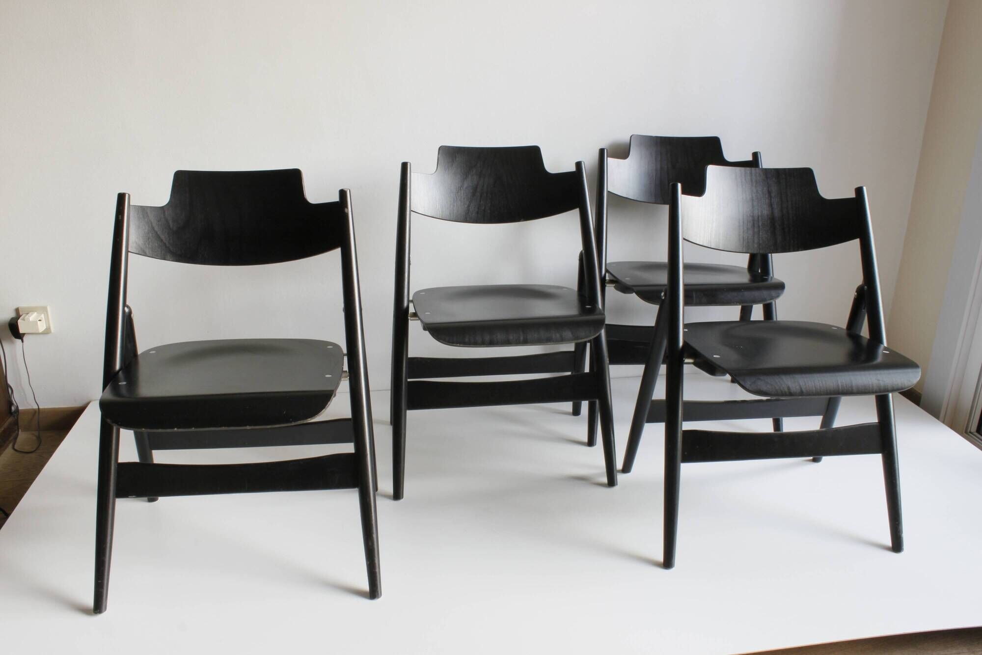 Wooden folding chairs SE18 by Egon Eiermann for Wilde & Spieth, Germany 1952.