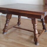 Oak extension table