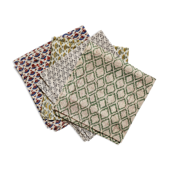 Set of 4 mismatched towels