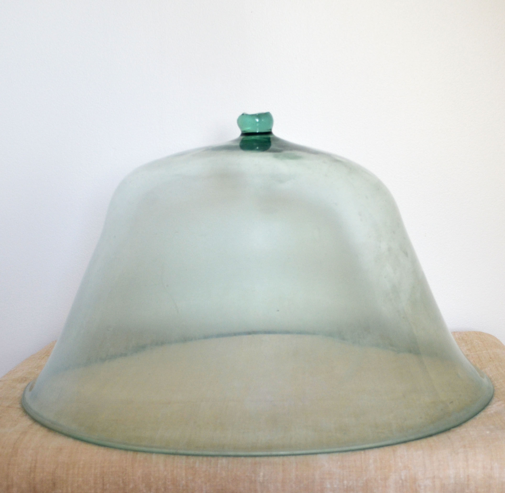 Garden bell blown glass xixth