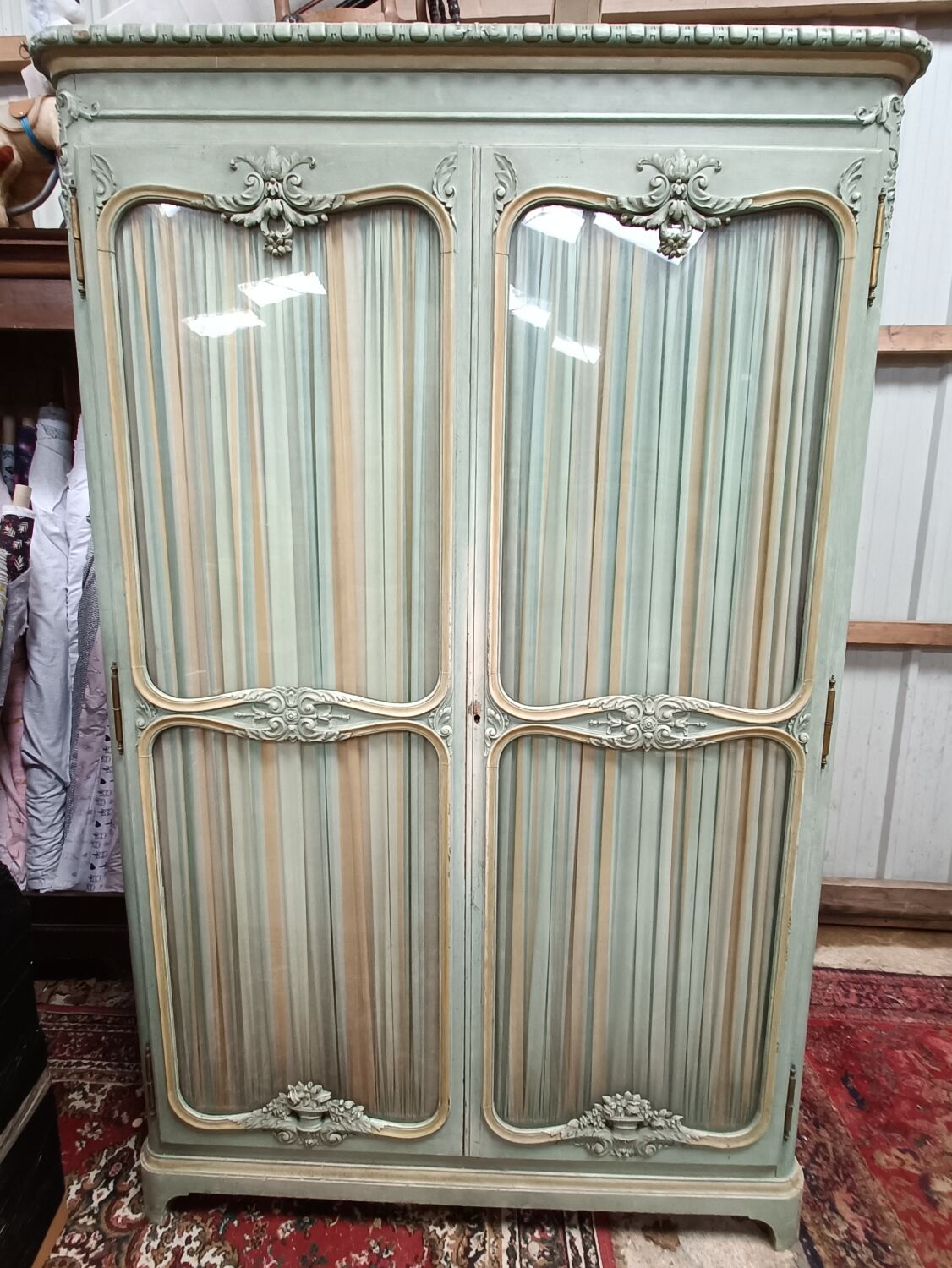 Classic wardrobe, 2 glass doors and interior mirrors