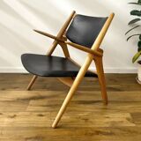 CH28 armchair, designed by Hans J. Wegner, manufactured by Carl Hansen & Son