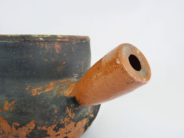 Ancienne toupine, poterie en terre cuite vernissé, Hautes Pyrénées XIXème