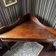 Bureau d'angle massif ancien - console / table