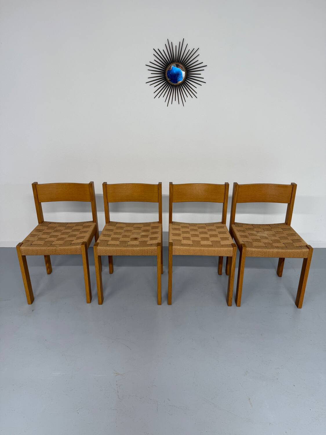 4 chaises bois et corde design Robert et Trix Haussmann  Dietiker vintage