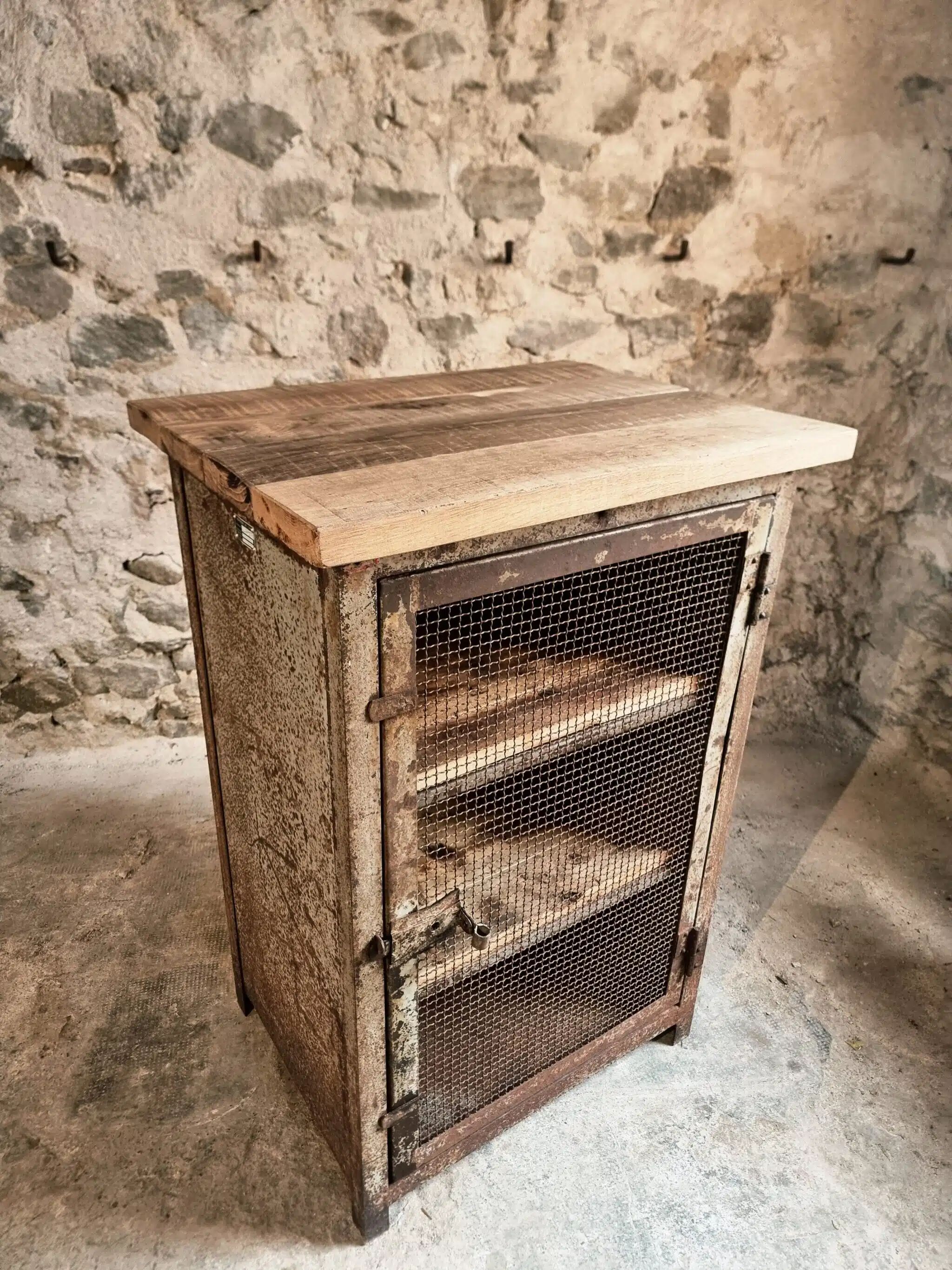 Rare French industrial military cabinet – Air Ministry, 1956 – Metal storage with oak top and wooden shelves