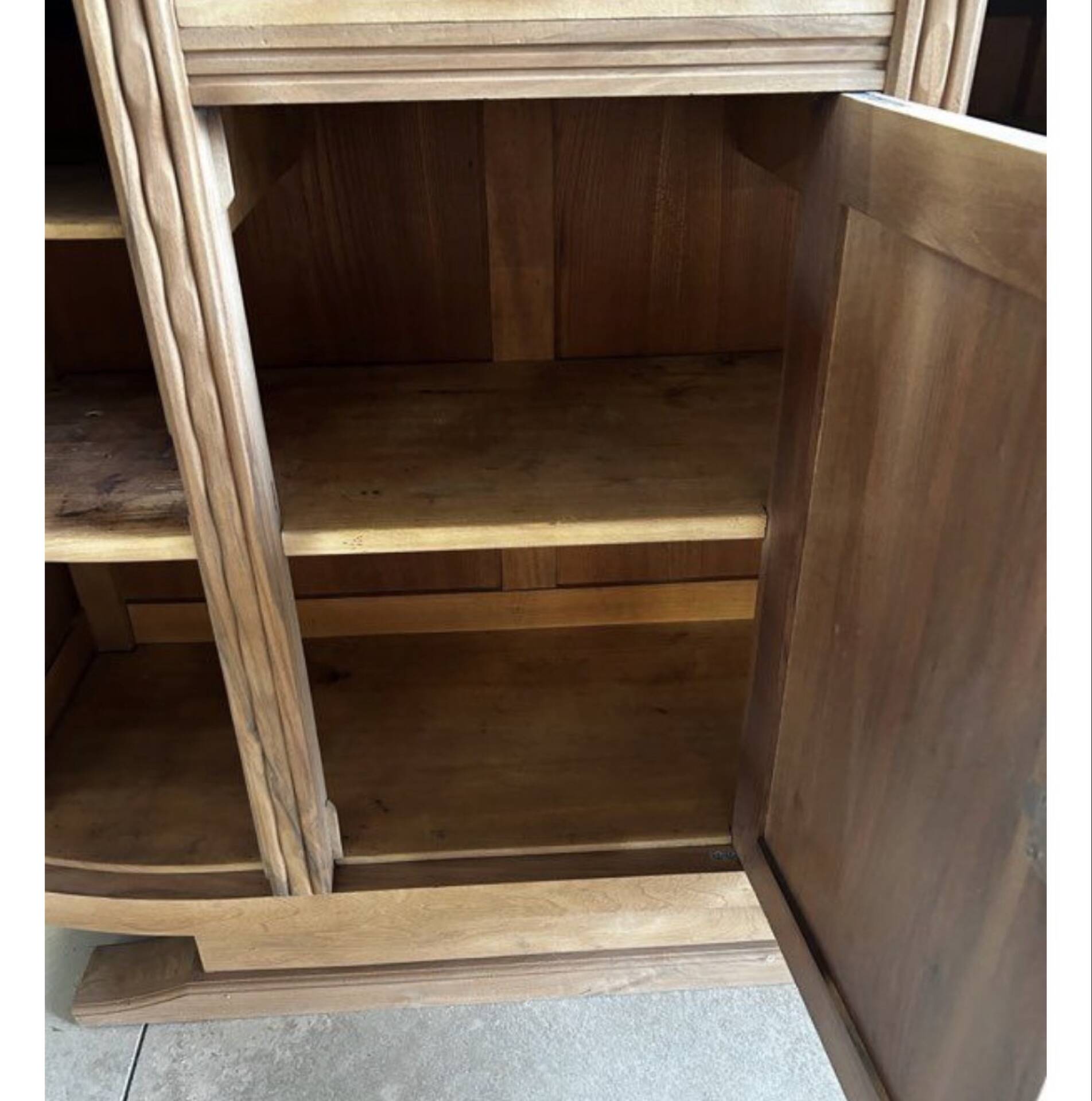 Buffet very art deco in raw walnut