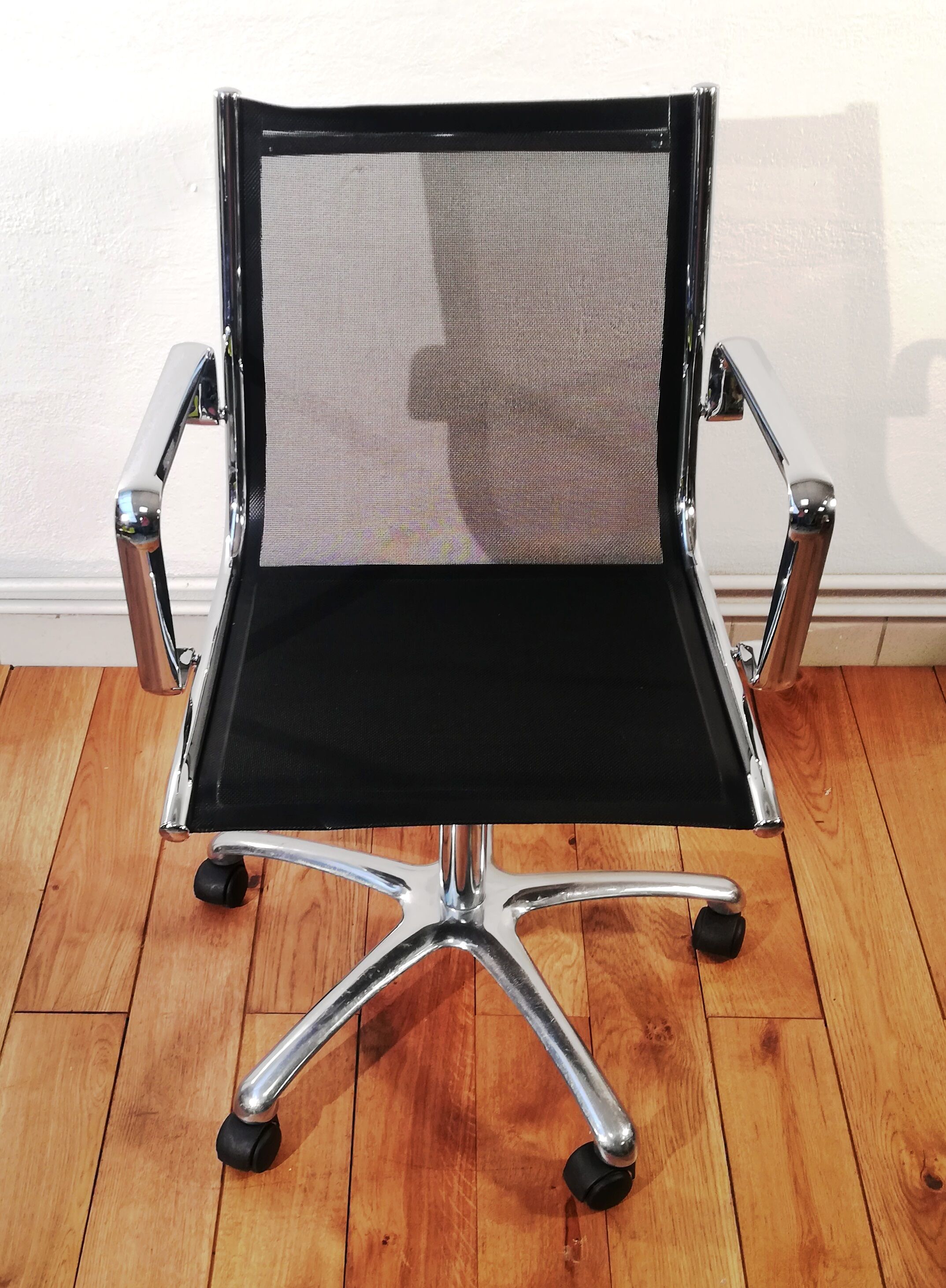 Chaise de bureau résille