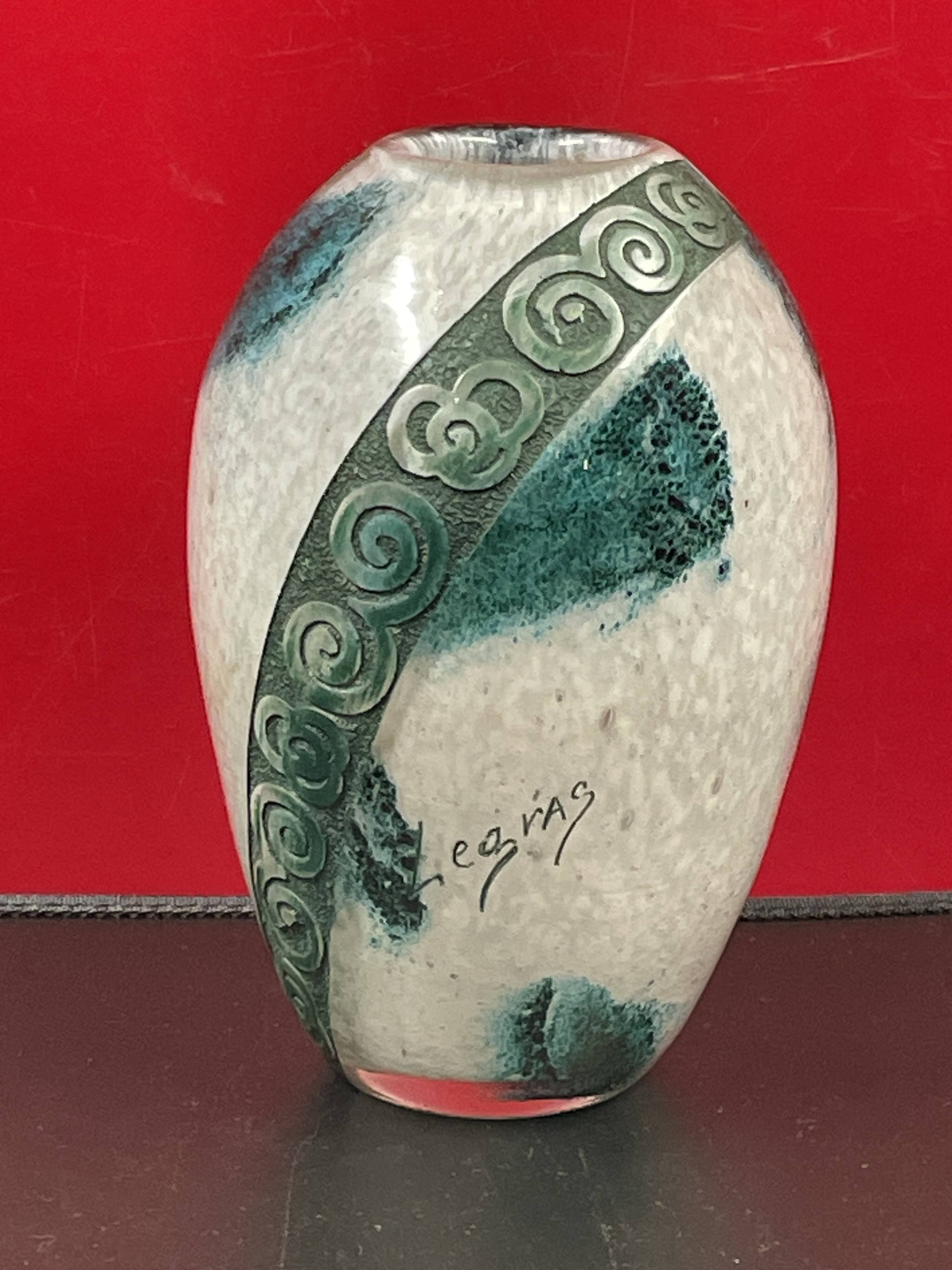 Vintage art déco pâte de verre décor géométrique, signé legras h 16 cm