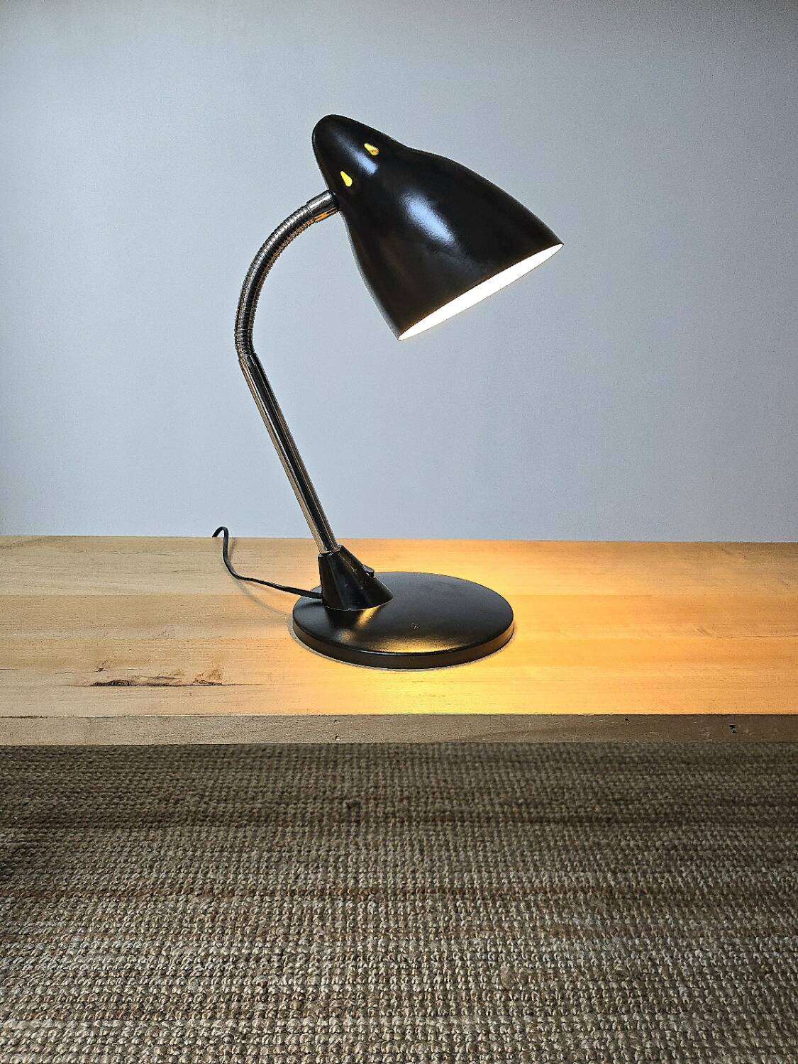 Vintage desk lamp