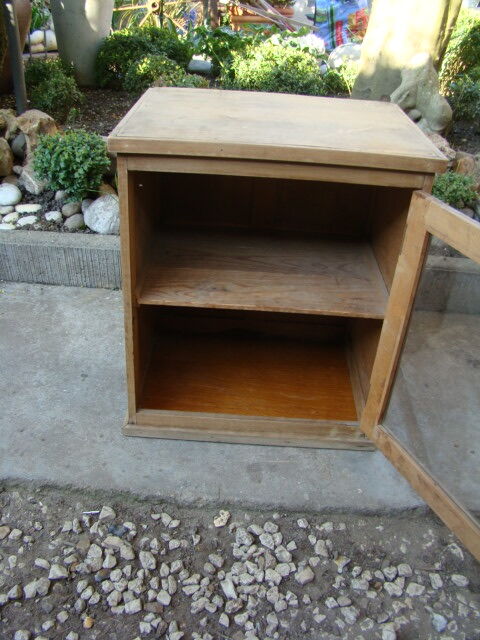 Old Delagrave school cabinet