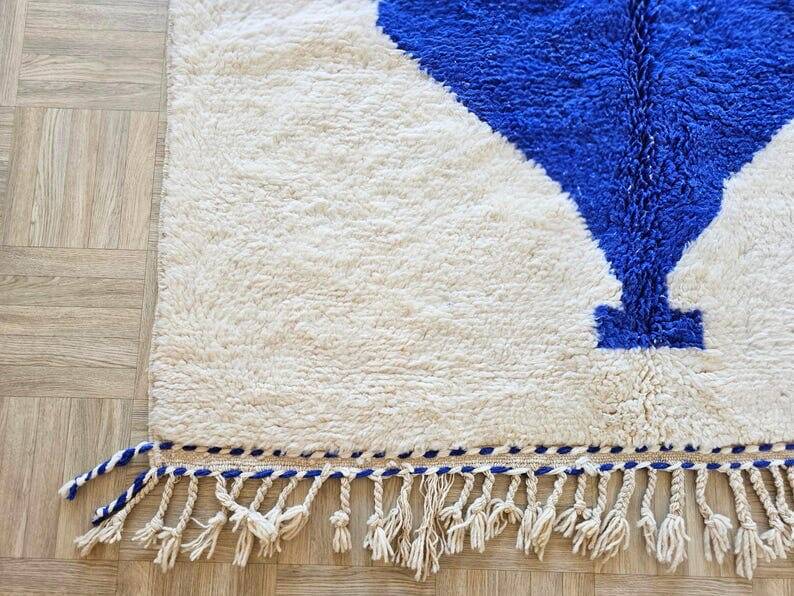 Handmade Beni Ouraine rug, size 150 x 250 cm