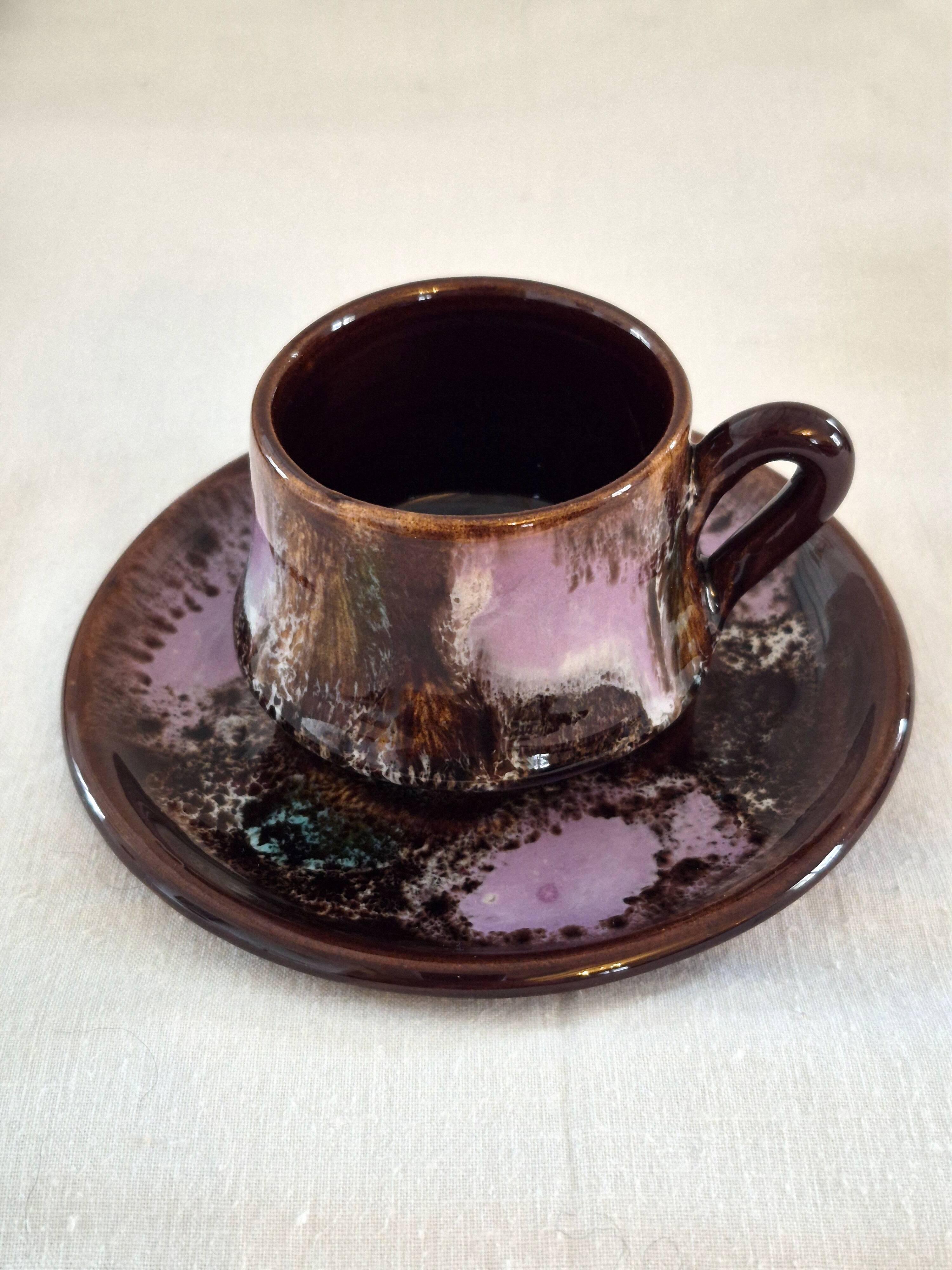Six cups and saucers Vallauris glazed ceramic in brown and old pink.