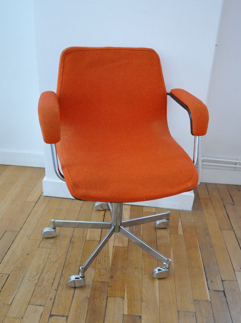 Office armchair