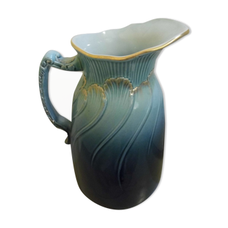 Pitcher, water broc earthenware Villeroy and Boch, late nineteenth century early XX th century