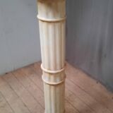 Alabaster column