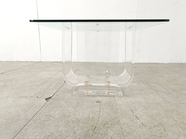 Petite table basse ou table d'appoint en lucite, années 1970