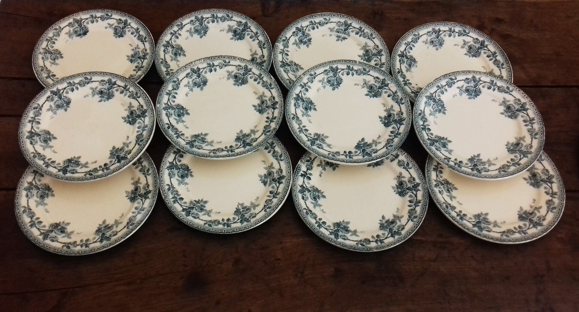 Lot 12 Flat Plates Iron Land Choisy the King Roses Blue Boulenger