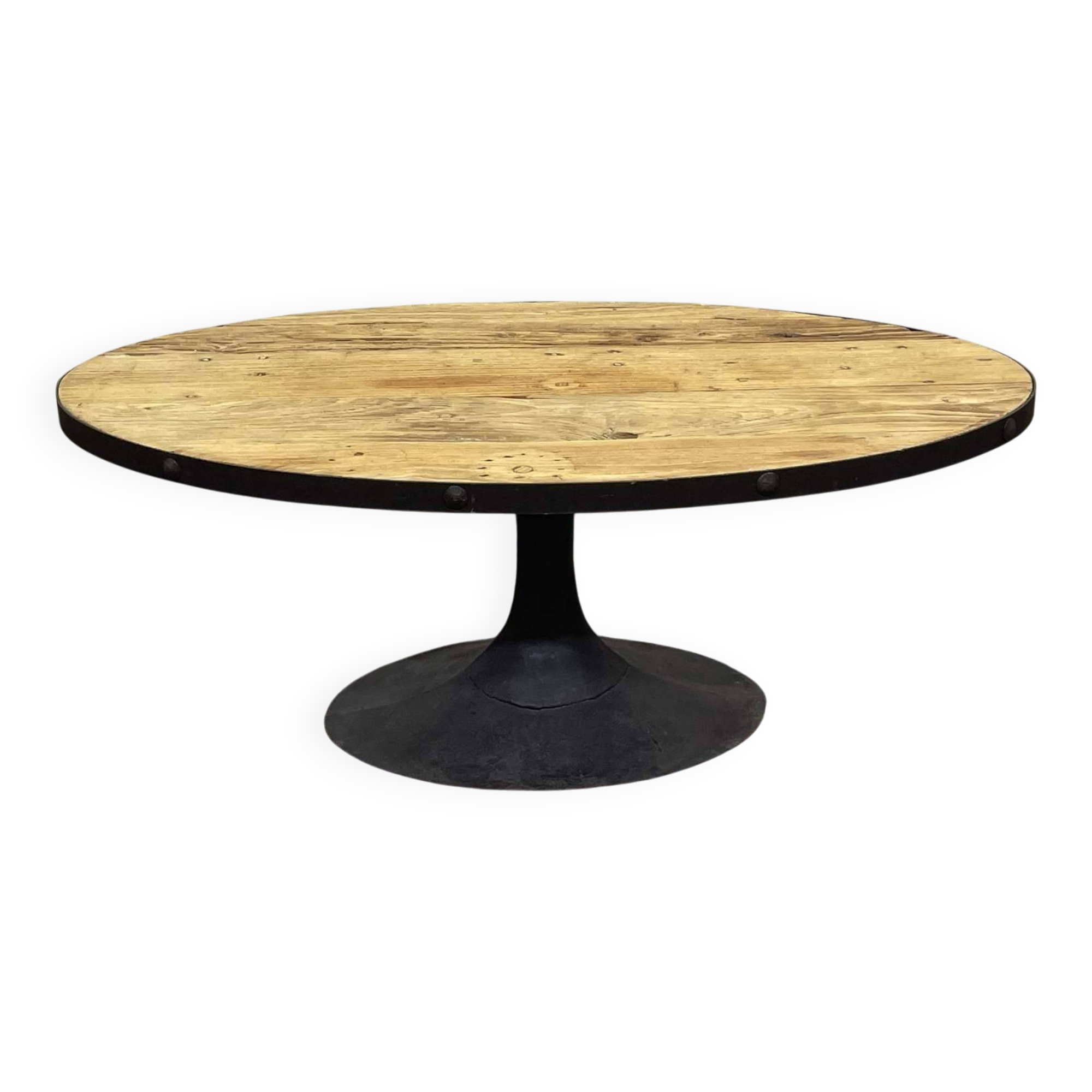 Oval coffee table in oak with steel base