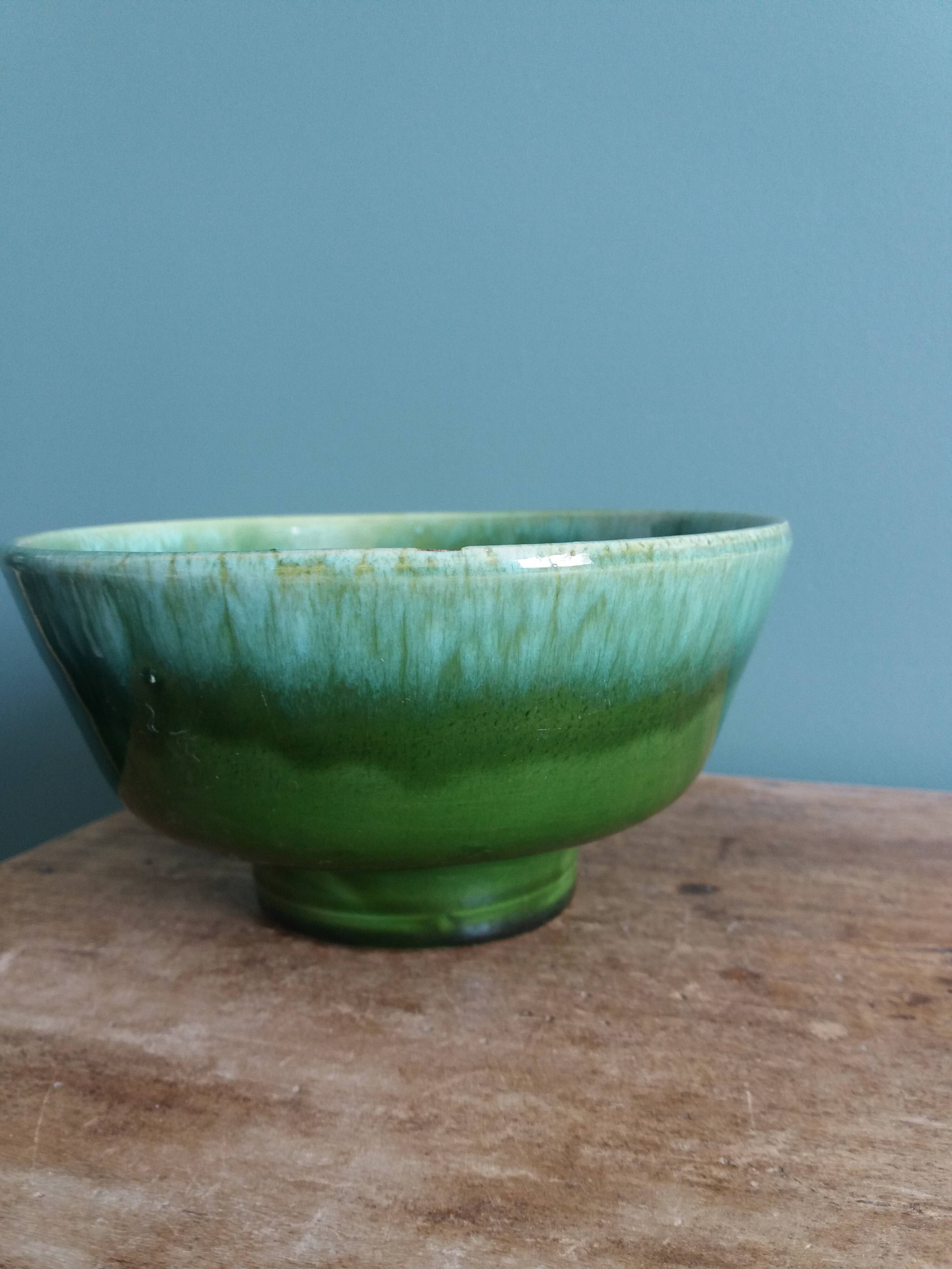 Planter, flower pot in glazed ceramic